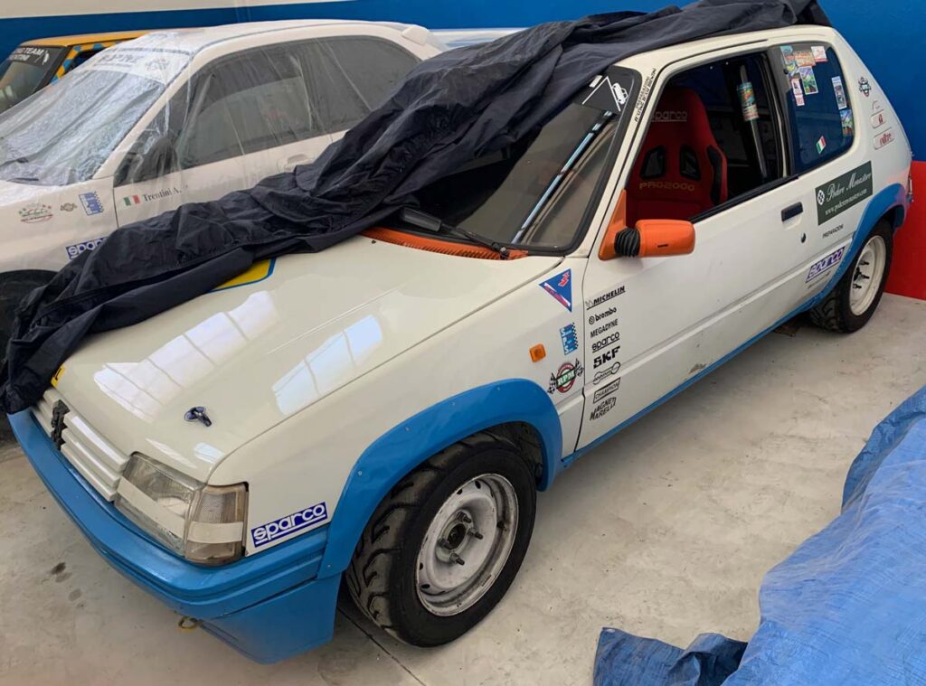 KAA Racing noleggio assistenza trasporto gare pista salita Peugeot 205