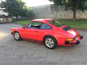 KAA Racing restauri e competizioni a Milano ed in Lombardia - restauro Porsche 911 2,7 anno 1976