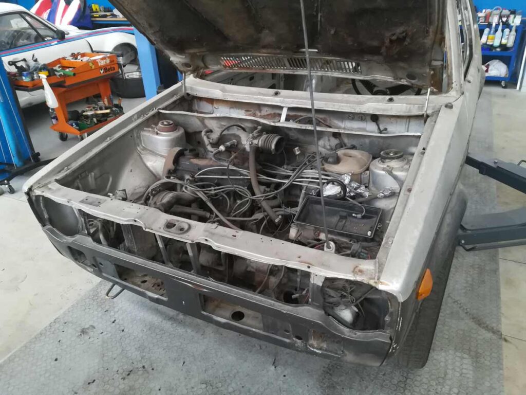 KAA Racing Restauro Wolkswagen Golf GTI MK1 Turismo Competizione
