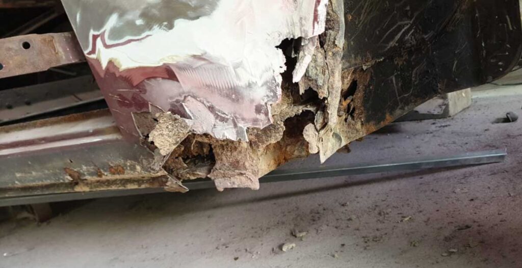 KAA Racing Fulvia Coupé passaruota da restaurare